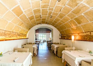 Fuerte subida salarial del 17% en cuatro años para la hostelería balear Fuerte subida salarial del 17% en cuatro años para la hostelería balear