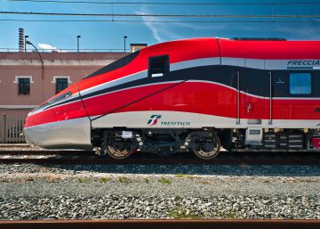 Bombardier frena su demanda
contra Renfe por el concurso del AVE Bombardier frena su demanda
contra Renfe por el concurso del AVE