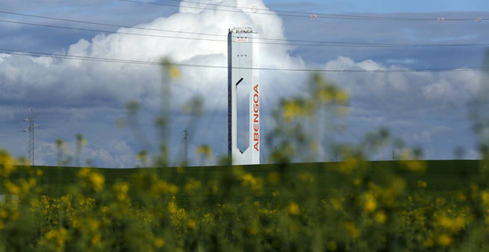Abengoa obtiene plusvalías por 108 millones con la venta del 25% de Atlantica Yield