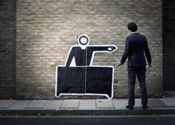 Las ausencias del trabajador computan desde la fecha de despido hacia atrás