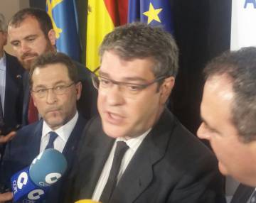 Iberdrola pide a Nadal que no equipare una central de carbón con una de gas