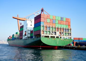 El crecimiento de exportaciones de mercancías echa el freno
