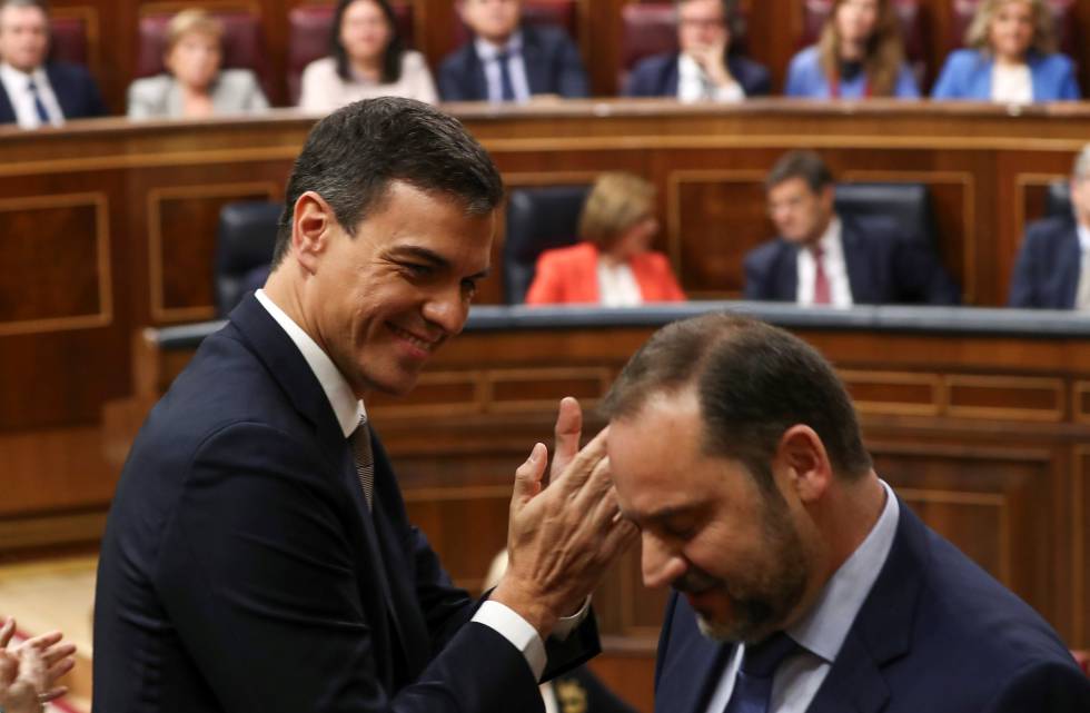 Ábalos, un hombre fuerte para deshacer los nudos de Fomento