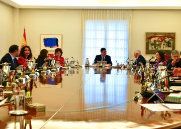 La ministra de Hacienda recluta a su equipo de la Junta de Andalucía La ministra de Hacienda recluta a su equipo de la Junta de Andalucía