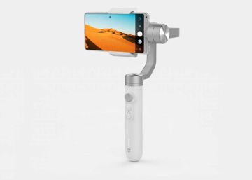 Xiaomi lanza un gimbal para smartphones y un localizador para perros