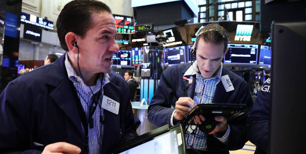Tasa de interés en Estados Unidos sube hasta 2%