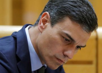 El presidente del Gobierno, Pedro Sánchez, durante su asistencia al pleno del Senado