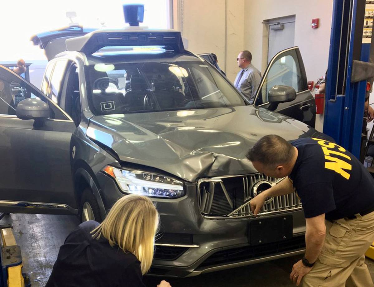 La conductora del Uber autónomo que atropelló a un peatón iba viendo la TV