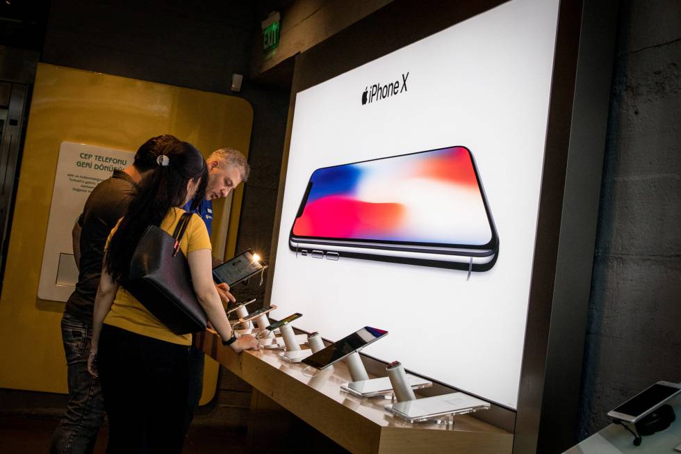iPhone X