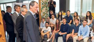 El ministro de Ciencia, Innovación y Universidades, Pedro Duque, durante su visita a la Universidad de Málaga (UMA).rn rn