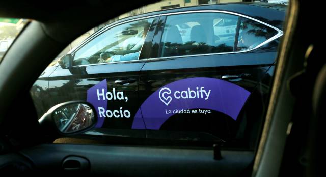 Los españoles rechazan trasladar la regulación de las VTC a las comunidades