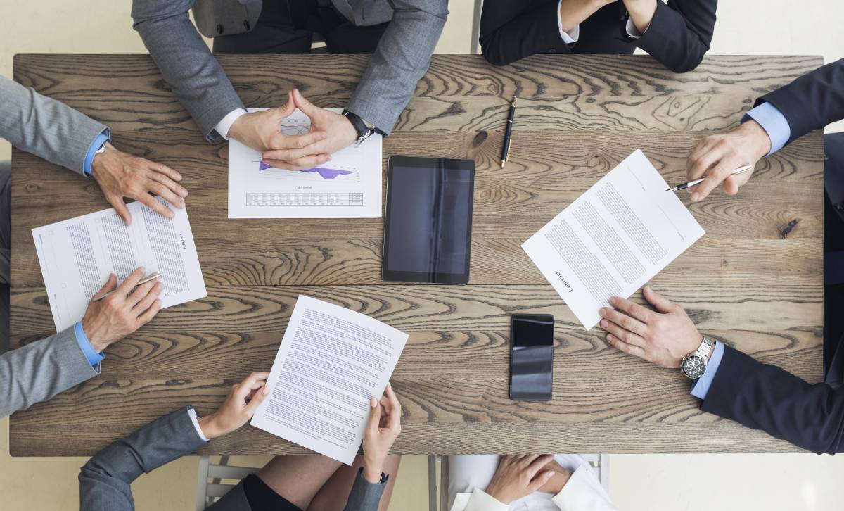 Una ley de contratos públicos para que pymes y grandes empresas compitan en igualdad