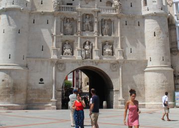 El arco de Santamaría, una de las doce puertas de acceso a la ciudad en la Edad Media.