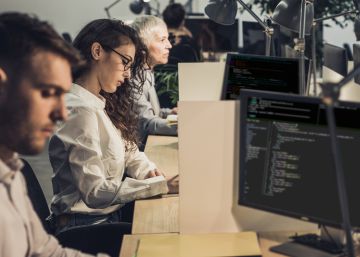 Cuatro tecnológicas lanzan un proyecto para formar a 10.000 programadores