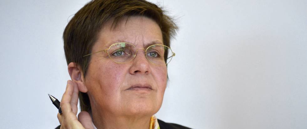 Elke König, responsable de la JUR