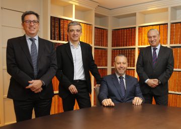 El vehículo de ocasión renueva su récord y prevé crecer el 10% este año El vehículo de ocasión renueva su récord y prevé crecer el 10% este año