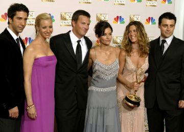 El reparto de 'Friends', en la gala de los premios Emmy en Los Ángeles, en 2002.