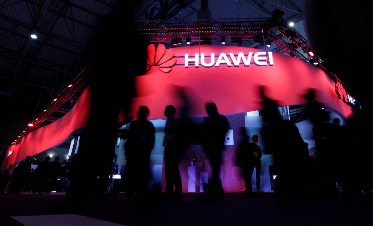 Visitantes del stand de Huawei durante una edición del Mobile World Congress en Barcelona.