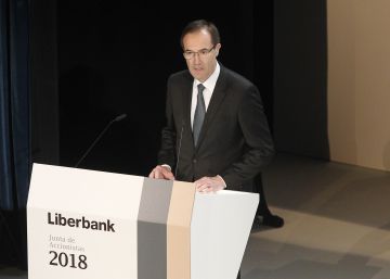 La fusión de Unicaja y Liberbank mete presión a Ibercaja La fusión de Unicaja y Liberbank mete presión a Ibercaja