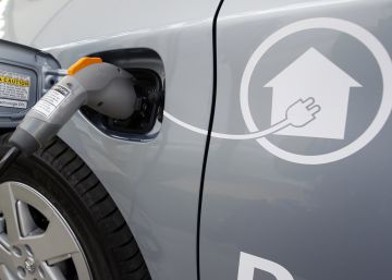 El Gobierno subvencionará con 5.000 euros la compra de coches eléctricos