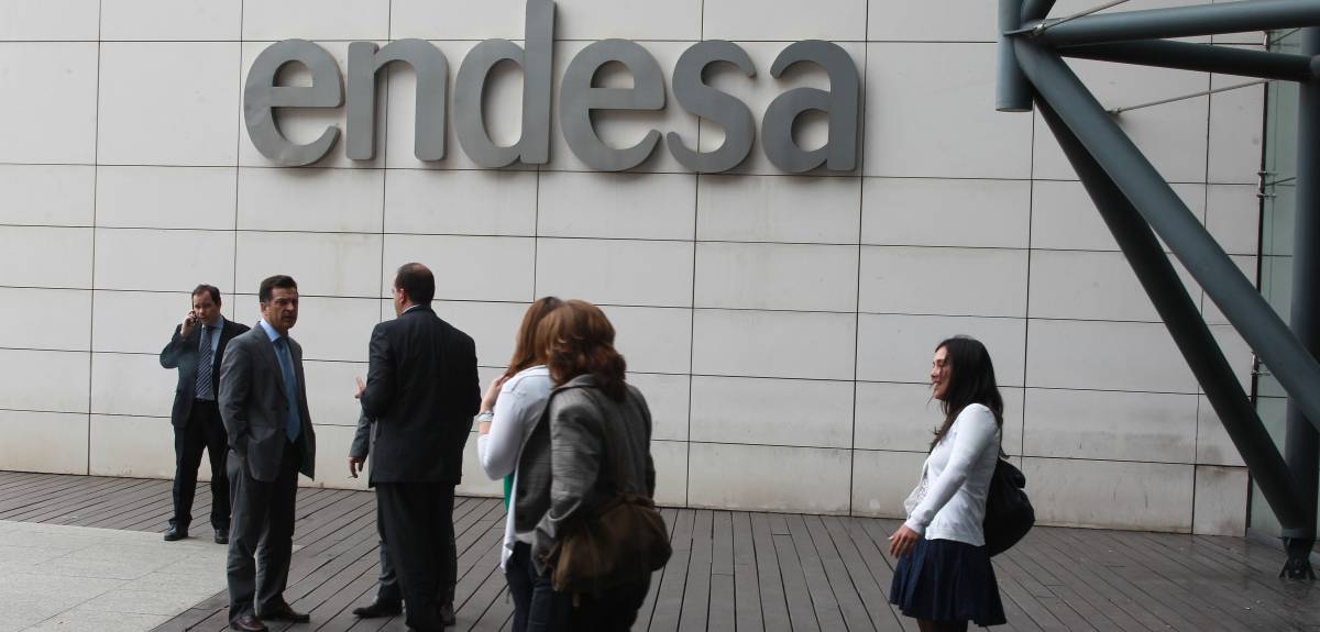 Endesa y EDP España recurren ante el Supremo la orden de peajes eléctricos para 2019