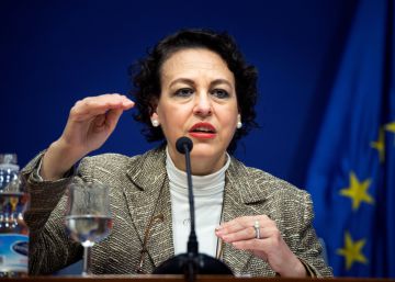 Magdalena Valerio, ministra de Trabajo.