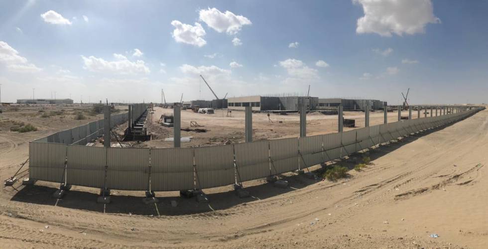 Obra de Rover, con 155 millones de presupuesto en el Campus del Higher Colleges of Technology de Abu Dhabi.