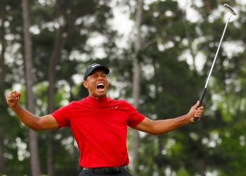 Tiger Woods celebra su victoria en el Masters de Augusta.