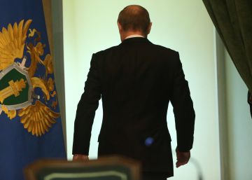 El presidente de Rusia, Vladimir Putin, de espalda, en una imagen de archivo.