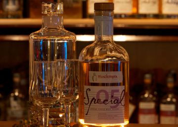Así es el primer whisky creado por inteligencia artificial, estará a la venta en otoño