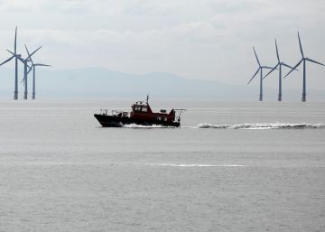 Instalación de energía eólica marina.