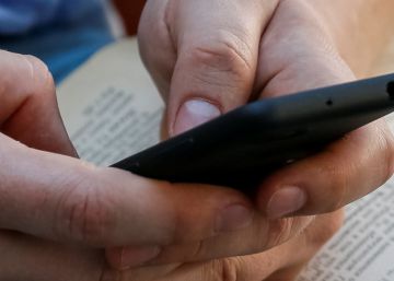 Más de un 13% de los usuarios cambiaron de operador móvil en 2018, según la CNMC