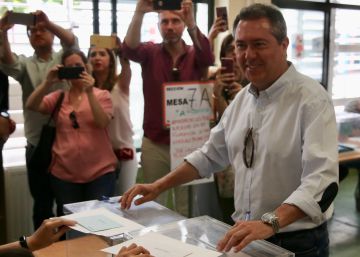 El PSOE conserva Sevilla, el PP Málaga y 'Kichi' Cádiz El PSOE conserva Sevilla, el PP Málaga y 'Kichi' Cádiz