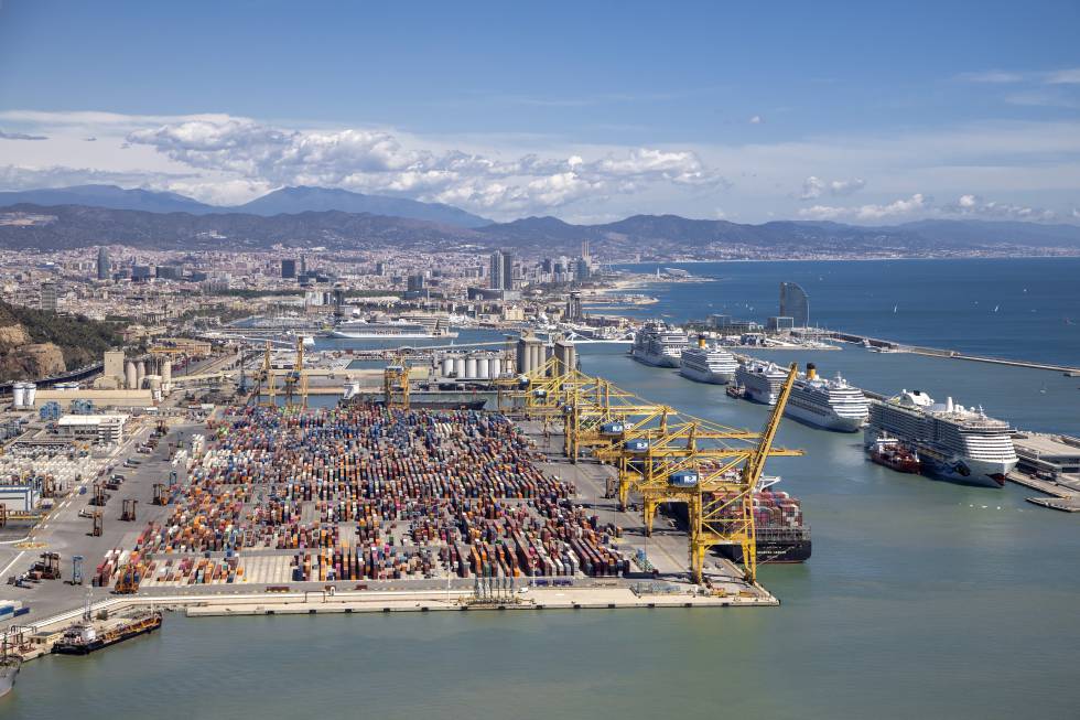 Puerto de Barcelona.