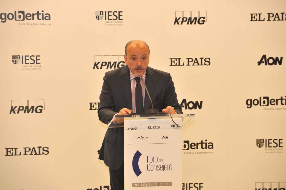Albella urge a las cotizadas a ser claras en sus comunicaciones a la CNMV
