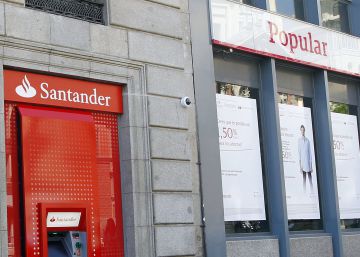 Una oficina de Banco Santander junto a otra de Banco Popular.
