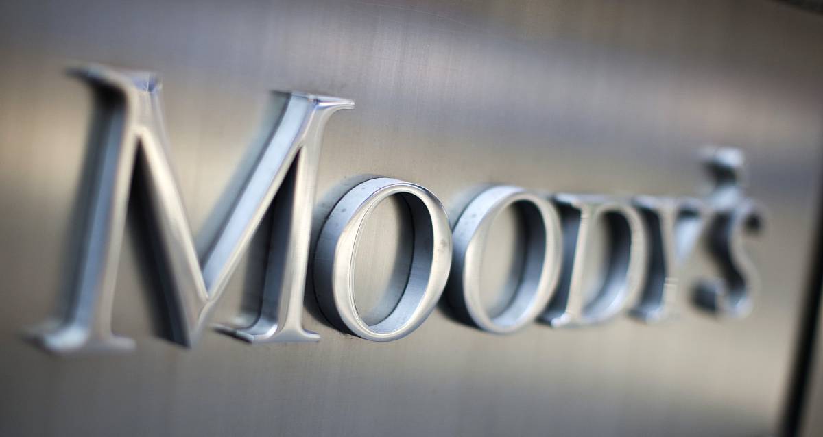 Moody's advierte de una posible rebaja de ‘rating’ si se deroga la reforma laboral y la de pensiones