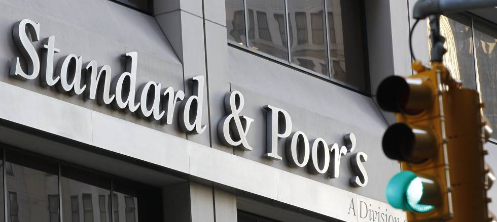 S&P se prepara para rebajar el rating de las empresas gasistas