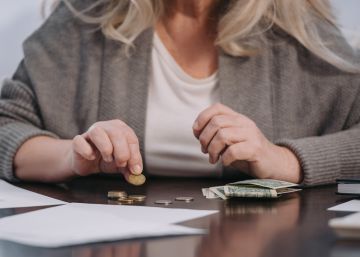 Hacienda y su flexibilidad en el idioma que puede usar el autónomo en sus facturas