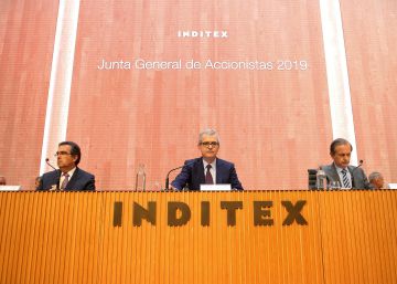 Pablo Isla, presidente de Inditex, en la junta de accionistas del grupo celebrada hoy en Arteixo (La Coruña)