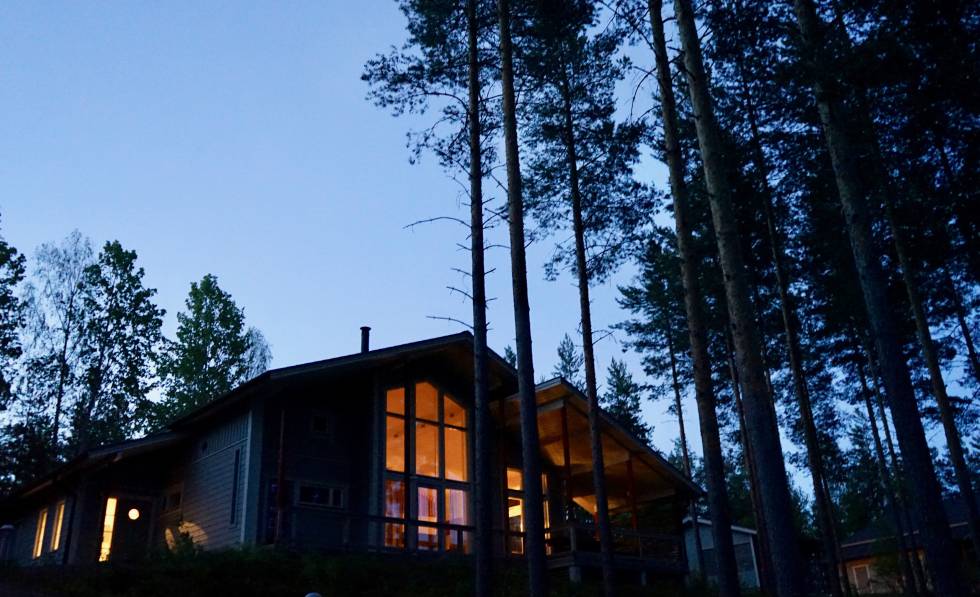 Las 'tallusniemi', junto al lago, son villas ideales para familias.