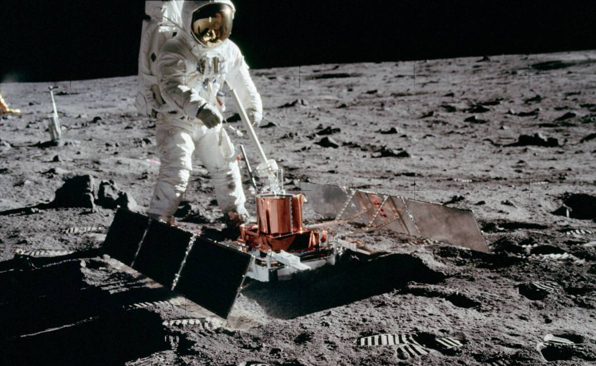 El 50 aniversario de la llegada a la luna: algunos aspectos jurídicos de la exploración espacial
