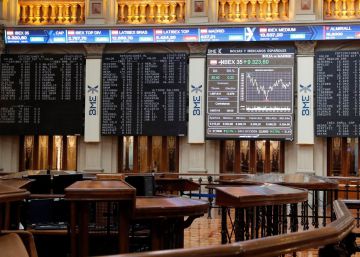 Sala principal de la Bolsa de Madrid.