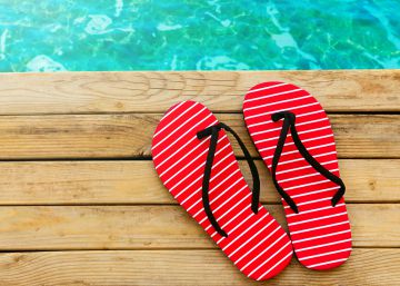 Chanclas limpias. La startup española que evita infecciones de pies en verano