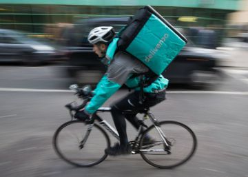 Nuevo varapalo judicial a Deliveroo