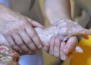 Es tiempo de trabajo todo el que el cuidador interno pasa en la vivienda