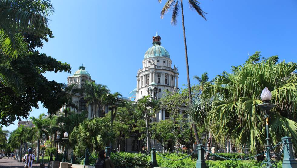 Ayuntamiento de la ciudad.