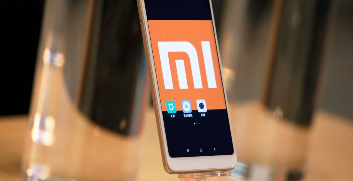 Logotipo de Xiaomi, en un smartphone de la empresa.
