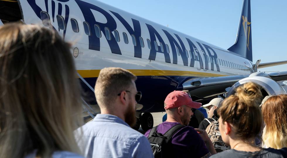La Generalitat insinúa que Ryanair busca unas mejores condiciones económicas