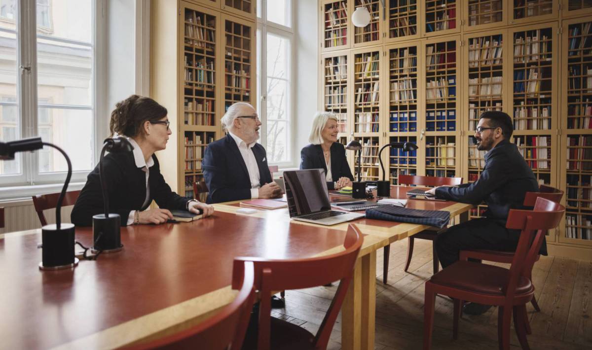 Registro de asesores y secretarios del consejo